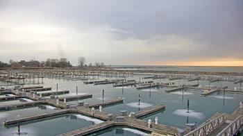 Weather camera view of Waukegan Harbor and Marina.