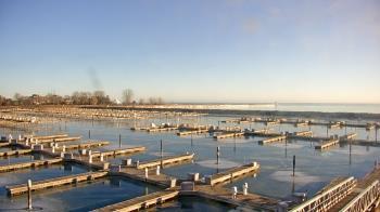 Weather camera view of Waukegan Harbor and Marina.