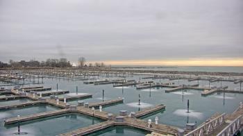 Weather camera view of Waukegan Harbor and Marina.