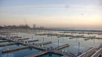 Weather camera view of Waukegan Harbor and Marina.