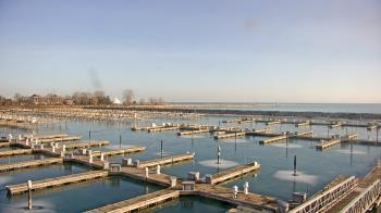Weather camera view of Waukegan Harbor and Marina.