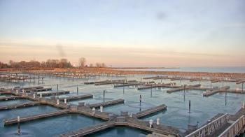Weather camera view of Waukegan Harbor and Marina.