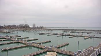 Weather camera view of Waukegan Harbor and Marina.