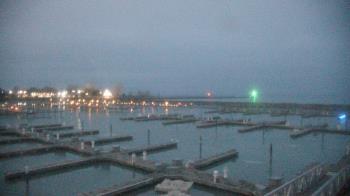Weather camera view of Waukegan Harbor and Marina.