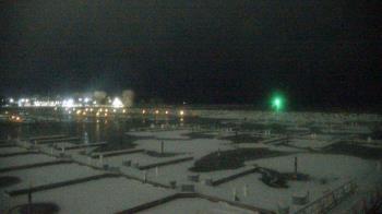 Weather camera view of Waukegan Harbor and Marina.
