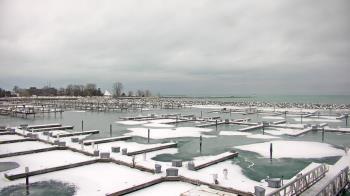 Weather camera view of Waukegan Harbor and Marina.