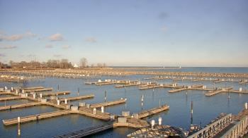 Weather camera view of Waukegan Harbor and Marina.