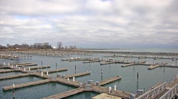 Weather camera view of Waukegan Harbor and Marina.