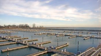 Weather camera view of Waukegan Harbor and Marina.