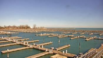 Weather camera view of Waukegan Harbor and Marina.