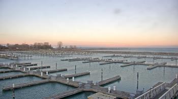 Weather camera view of Waukegan Harbor and Marina.