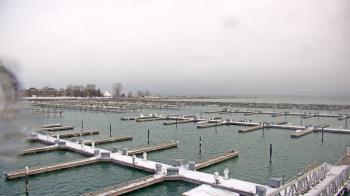Weather camera view of Waukegan Harbor and Marina.