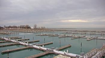 Weather camera view of Waukegan Harbor and Marina.
