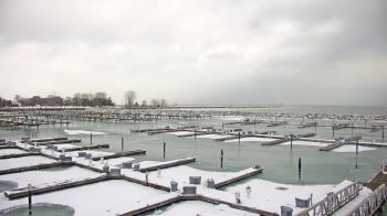 Weather camera view of Waukegan Harbor and Marina.