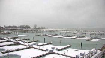 Weather camera view of Waukegan Harbor and Marina.