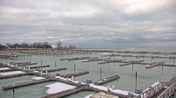 Weather camera view of Waukegan Harbor and Marina.