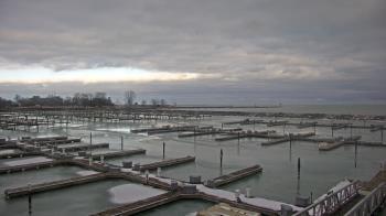Weather camera view of Waukegan Harbor and Marina.