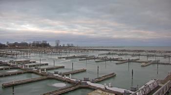 Weather camera view of Waukegan Harbor and Marina.