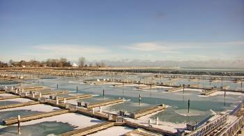 Weather camera view of Waukegan Harbor and Marina.