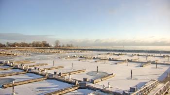 Weather camera view of Waukegan Harbor and Marina.