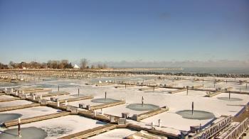 Weather camera view of Waukegan Harbor and Marina.