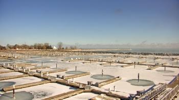 Weather camera view of Waukegan Harbor and Marina.