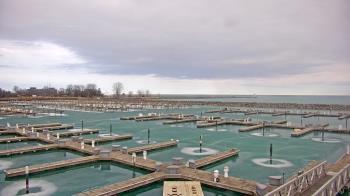 Weather camera view of Waukegan Harbor and Marina.