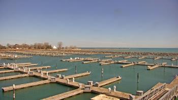 Weather camera view of Waukegan Harbor and Marina.