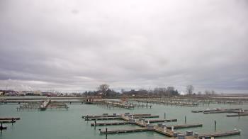 Weather camera view of Waukegan Harbor and Marina.