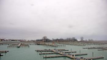 Weather camera view of Waukegan Harbor and Marina.