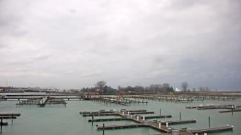 Weather camera view of Waukegan Harbor and Marina.