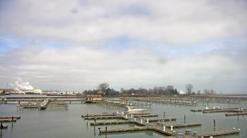 Weather camera view of Waukegan Harbor and Marina.