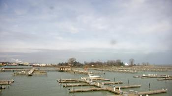 Weather camera view of Waukegan Harbor and Marina.