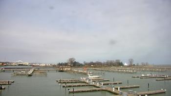 Weather camera view of Waukegan Harbor and Marina.