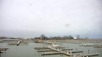 Weather camera view of Waukegan Harbor and Marina.