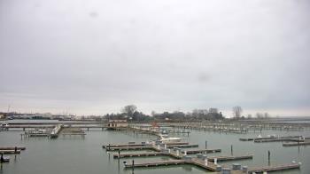 Weather camera view of Waukegan Harbor and Marina.