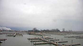 Weather camera view of Waukegan Harbor and Marina.