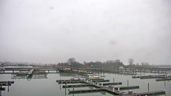 Weather camera view of Waukegan Harbor and Marina.