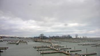Weather camera view of Waukegan Harbor and Marina.
