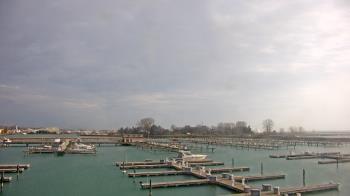 Weather camera view of Waukegan Harbor and Marina.