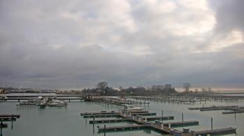 Weather camera view of Waukegan Harbor and Marina.