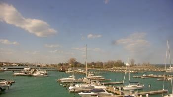 Weather camera view of Waukegan Harbor and Marina.
