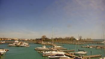 Weather camera view of Waukegan Harbor and Marina.