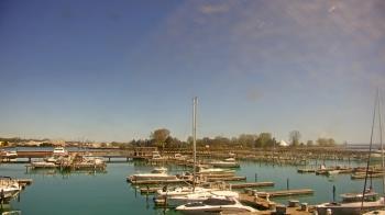 Weather camera view of Waukegan Harbor and Marina.