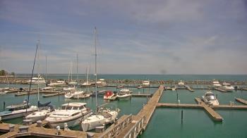Weather camera view of Waukegan Harbor and Marina.