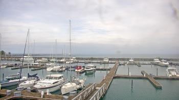 Weather camera view of Waukegan Harbor and Marina.