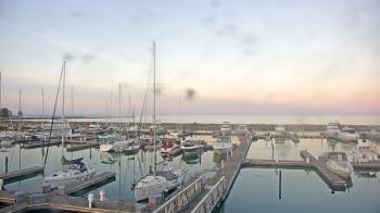 Weather camera view of Waukegan Harbor and Marina.