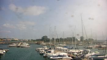 Weather camera view of Waukegan Harbor and Marina.