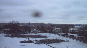 Weather camera view of Heights Murray ES.