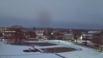 Weather camera view of Heights Murray ES.